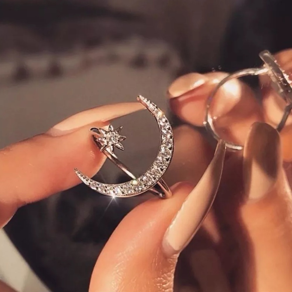 NEW 💎 Moon & Star Rose Gold Adjustable Ring - Picture 5 of 5